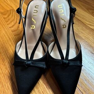 Unisa Elegant Black Bow Heels